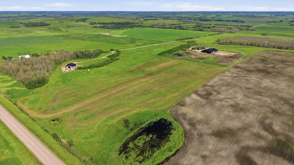 434033 Range Road 32 Rural Ponoka County AB T0C 0M0