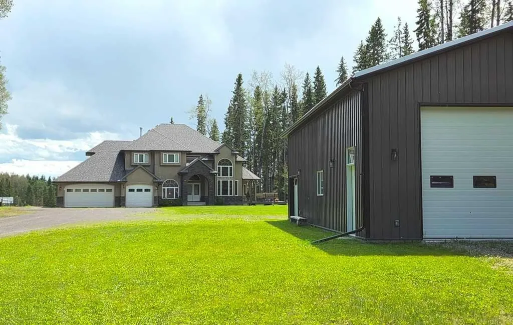541 Clearwater Estates Crescent Rural Clearwater County AB T4T2A2
