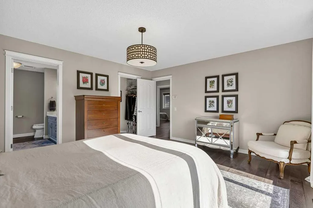 11 Chapala Square SE Calgary AB T2X 3T7