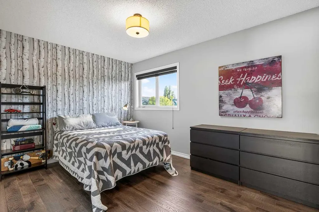11 Chapala Square SE Calgary AB T2X 3T7
