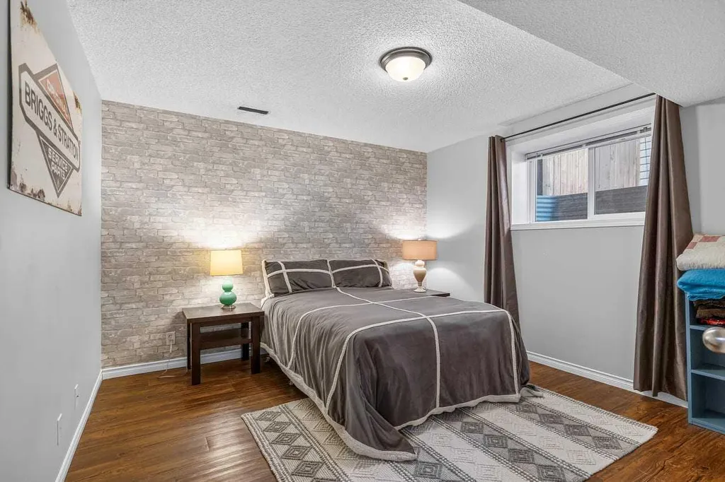11 Chapala Square SE Calgary AB T2X 3T7