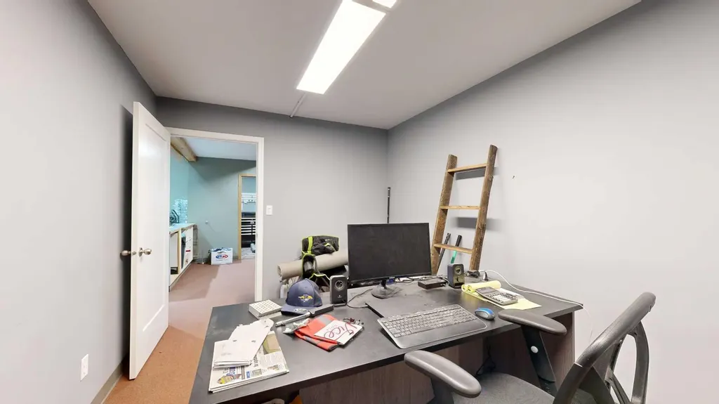 4902 51 Avenue Stettler AB T0C 2L2