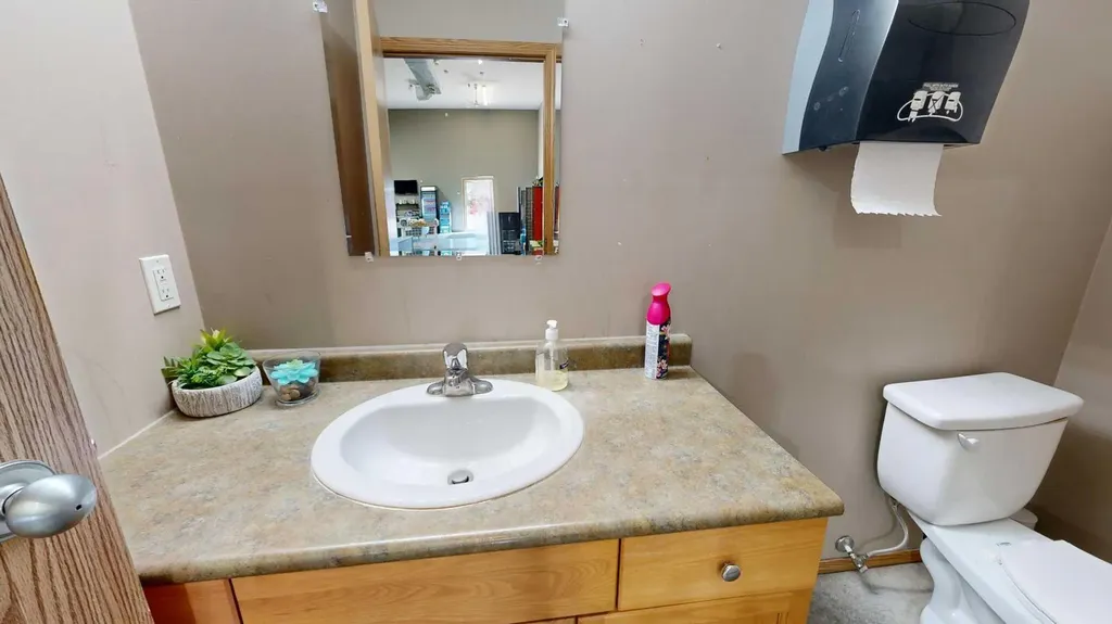 4902 51 Avenue Stettler AB T0C 2L2