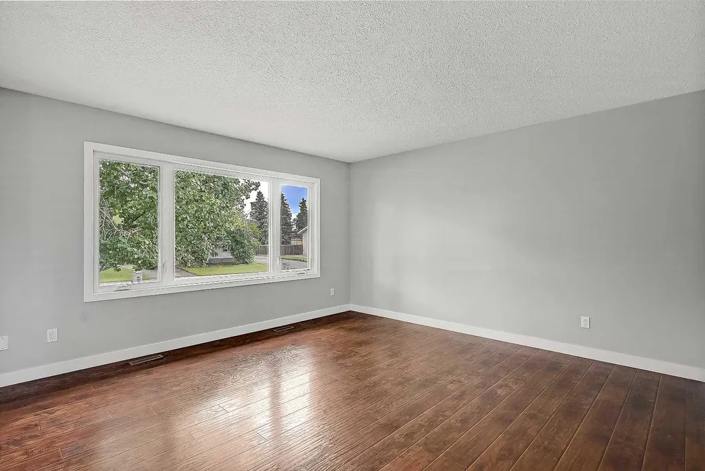 7634 Patterson Drive Grande Prairie AB T8V3Z6