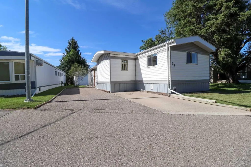 2300 13 Street N Lethbridge AB T1H 4E8