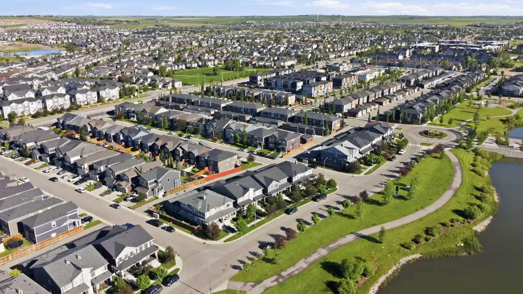 457 Midtown Parkway SW Airdrie AB T4B 4E3