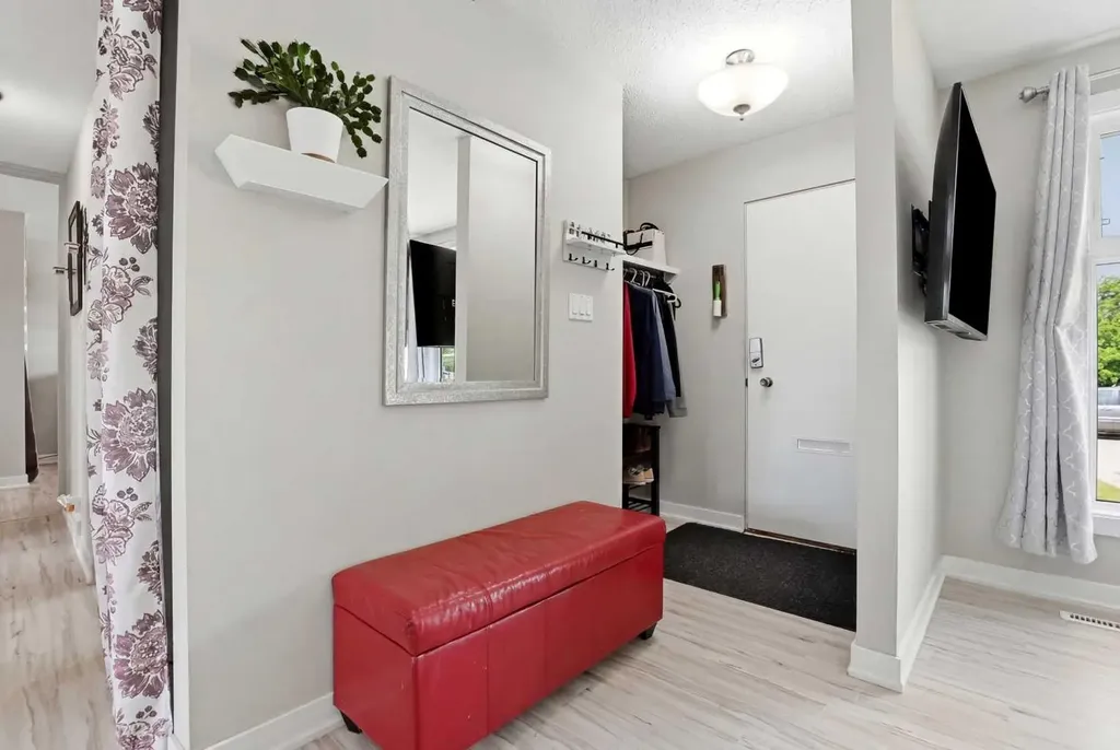 5745 35 Street Red Deer AB T4N 0S5