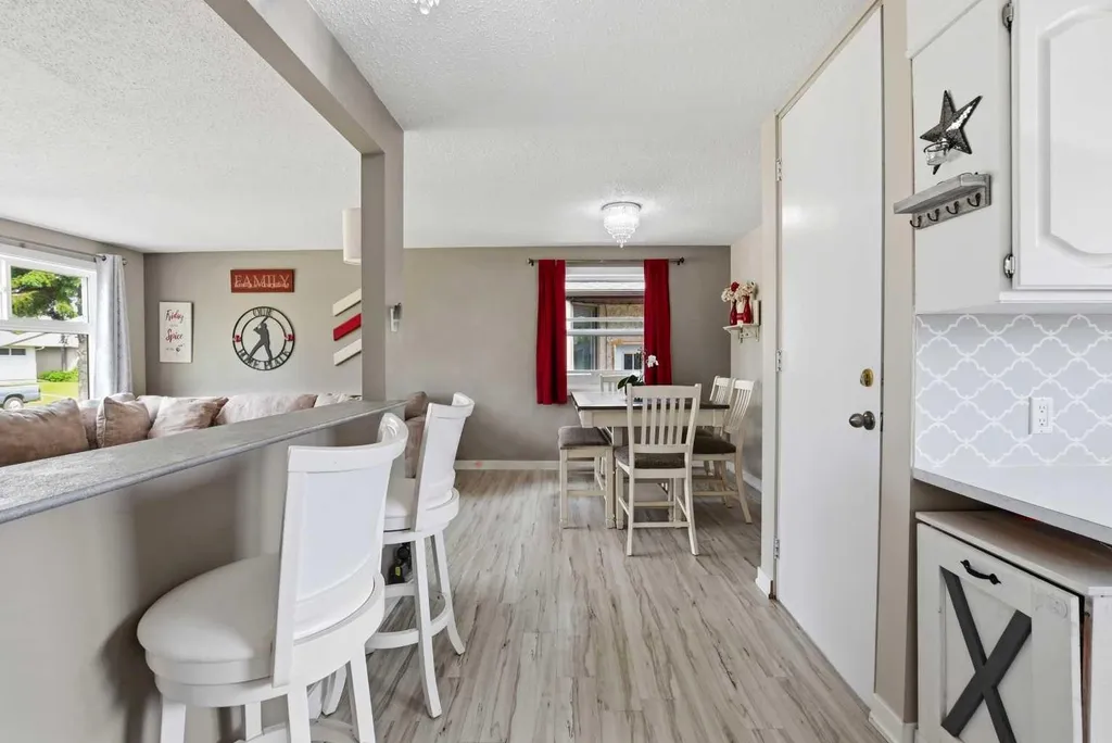 5745 35 Street Red Deer AB T4N 0S5