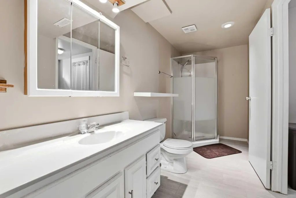 5745 35 Street Red Deer AB T4N 0S5