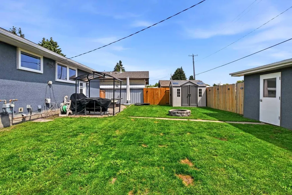 5745 35 Street Red Deer AB T4N 0S5
