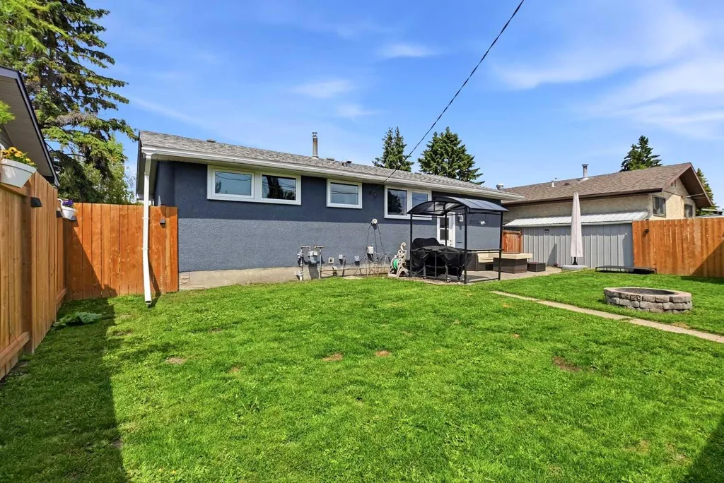 5745 35 Street Red Deer AB T4N 0S5