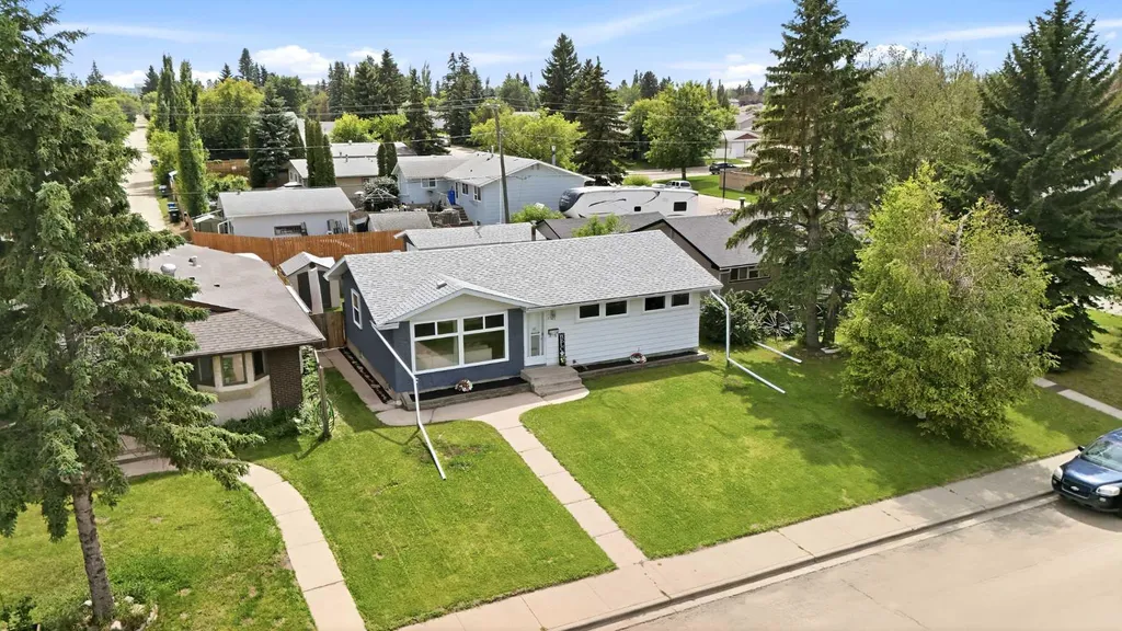 5745 35 Street Red Deer AB T4N 0S5
