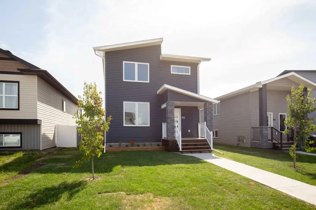 113 Aztec Crescent Blackfalds AB T4M0M7