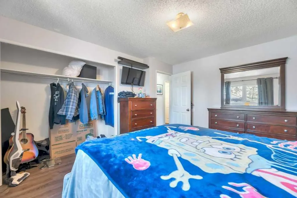 23 Abbercove Road SE Calgary AB T2A 6Y9