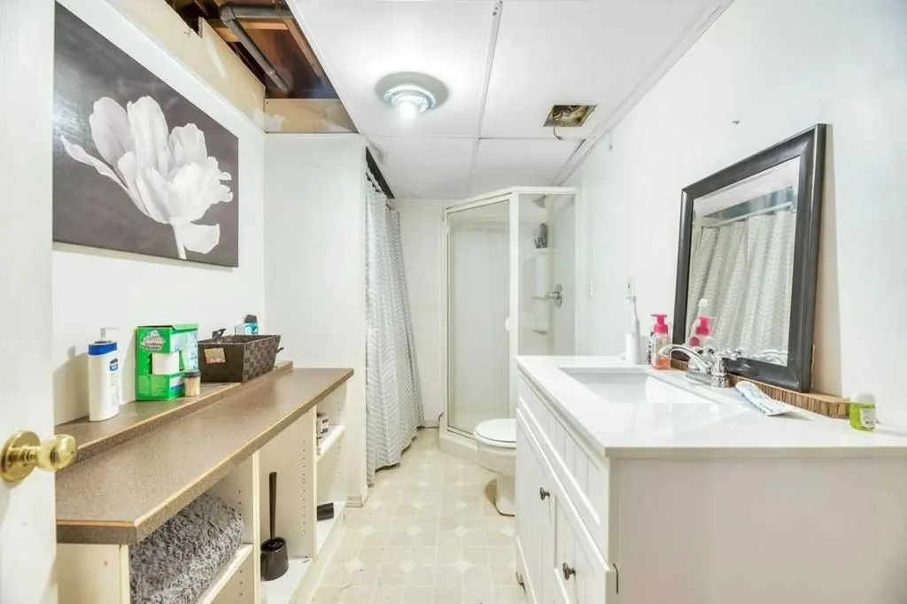 23 Abbercove Road SE Calgary AB T2A 6Y9