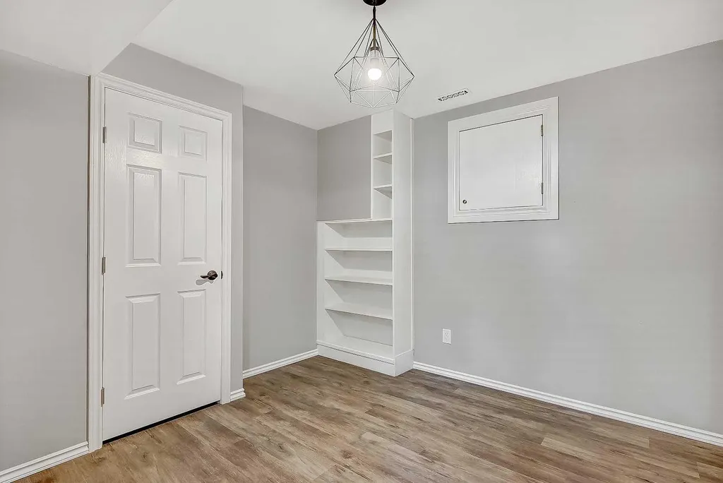 9513 62 Avenue Grande Prairie AB T8W2E1
