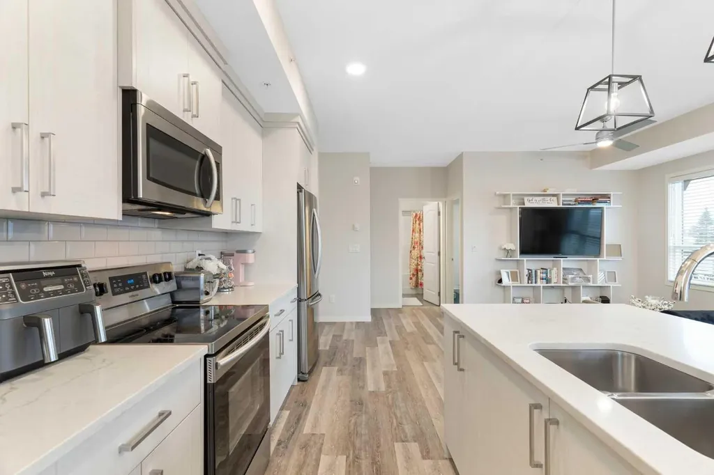 300 Harvest Hills Place NE Calgary AB T3K2P4
