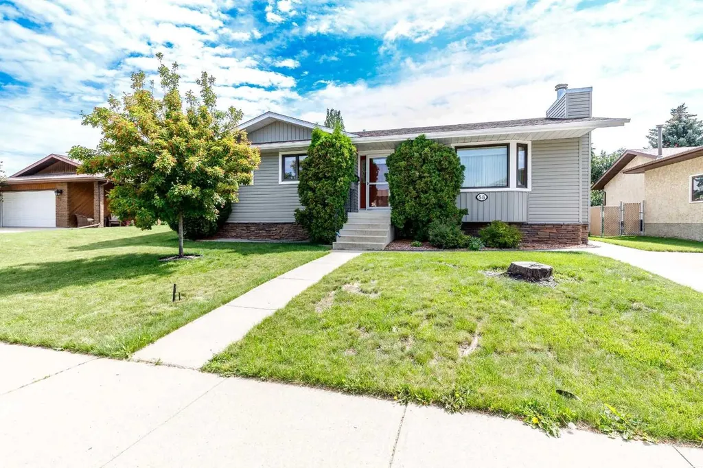 88 Mccullough Crescent Red Deer AB T4R 1S7
