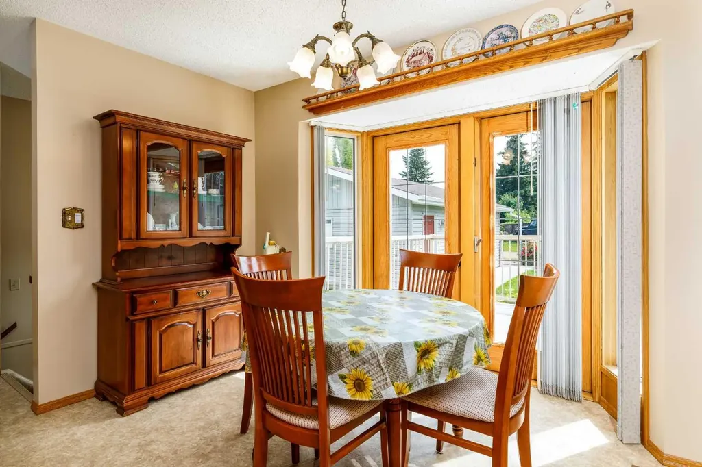 88 Mccullough Crescent Red Deer AB T4R 1S7
