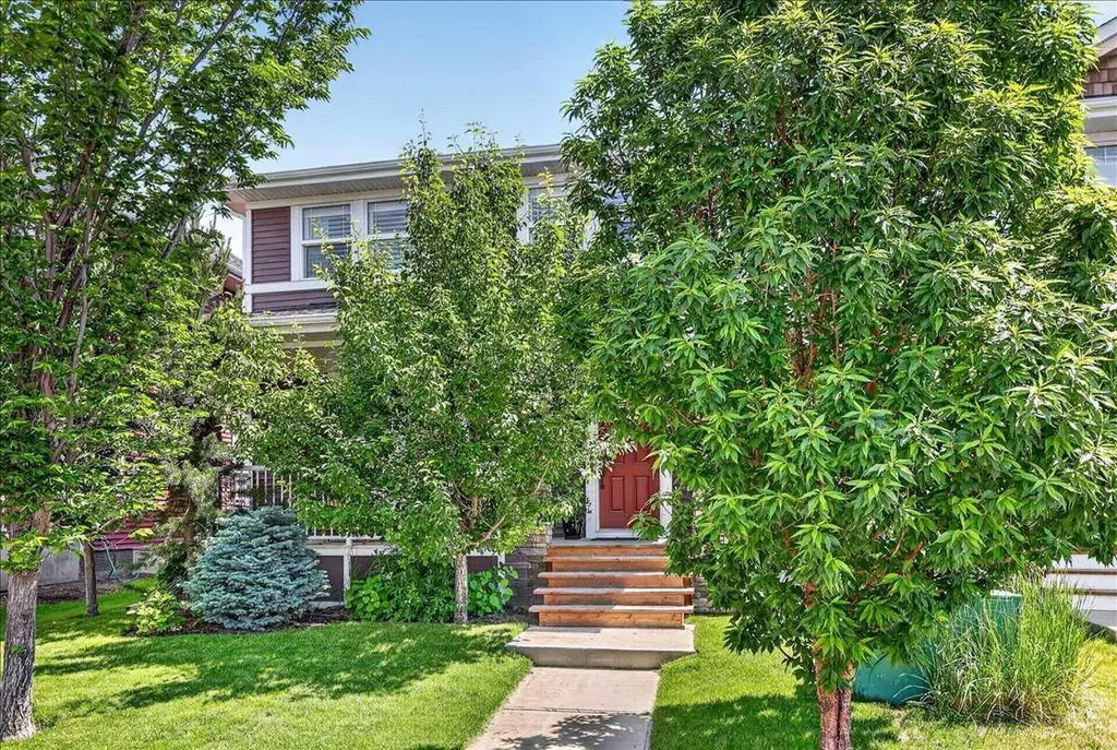 199 River Heights Crescent Cochrane AB T4C 0V1