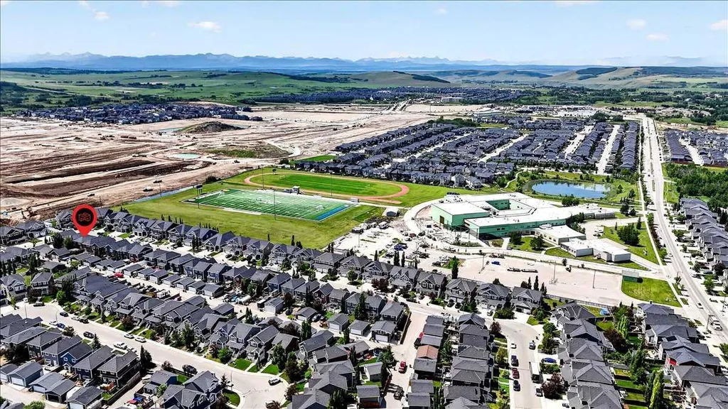 199 River Heights Crescent Cochrane AB T4C 0V1