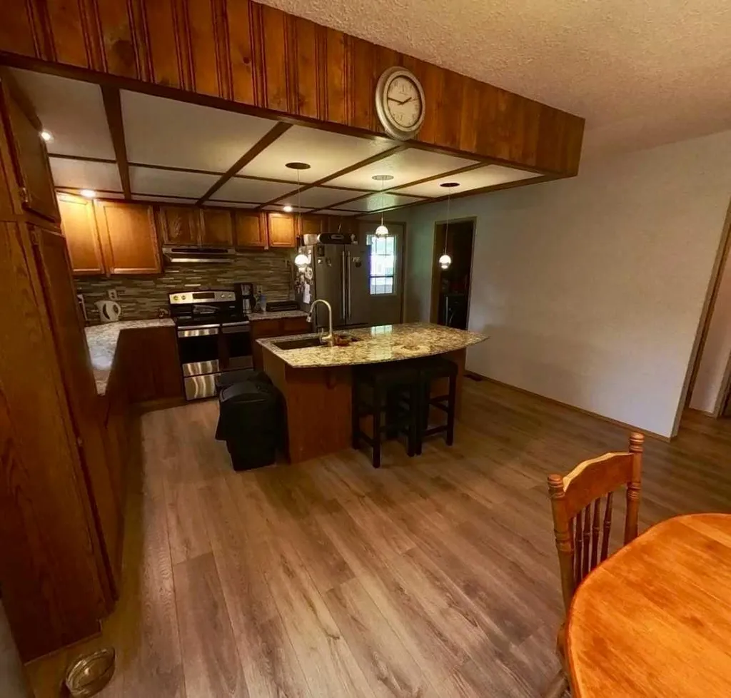 20 Voyager Drive Rural Clearwater County AB T4T 2A4