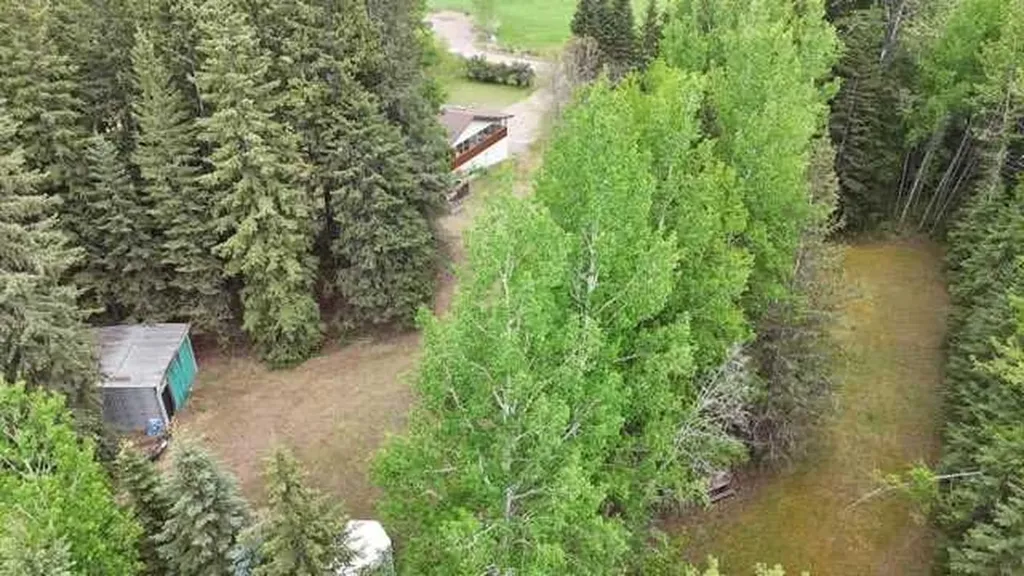 20 Voyager Drive Rural Clearwater County AB T4T 2A4