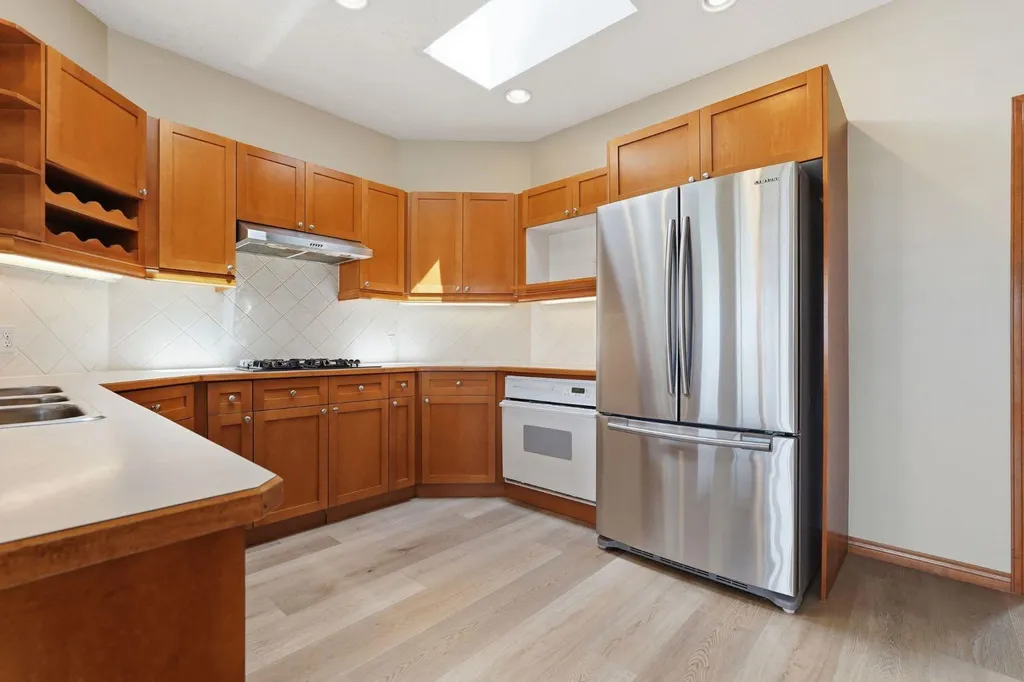 412 Harrison Court Crossfield AB T0M0S0