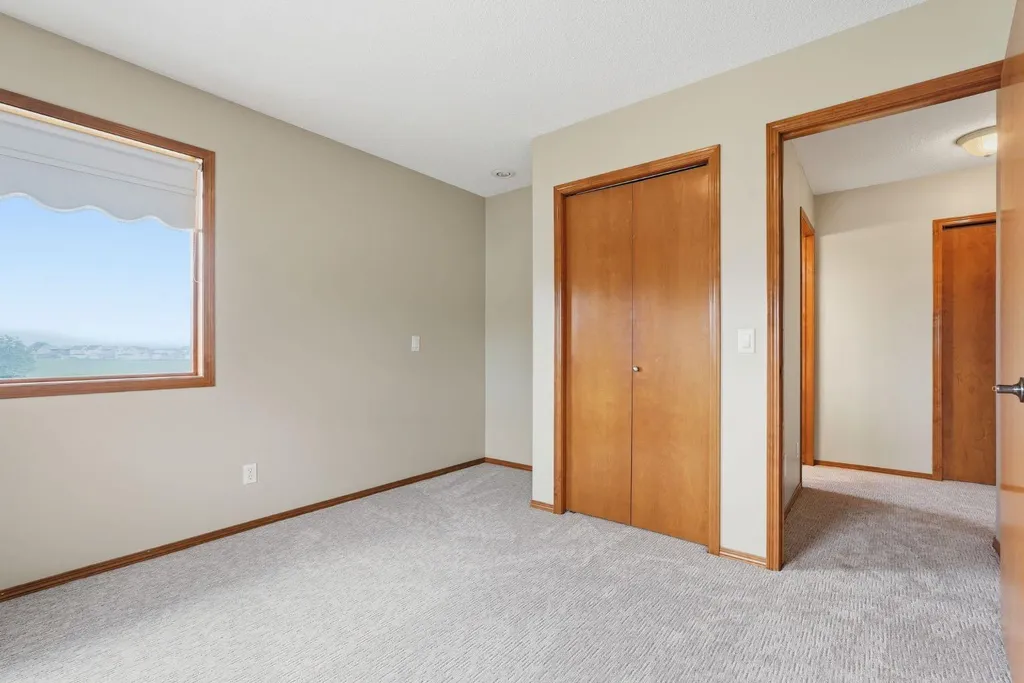 412 Harrison Court Crossfield AB T0M0S0