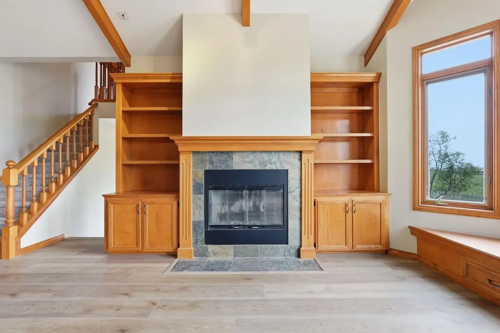 412 Harrison Court Crossfield AB T0M0S0