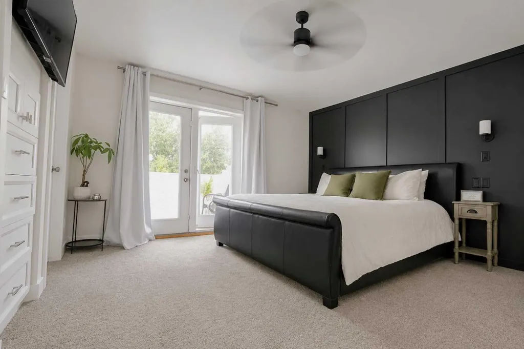 804 Cherry Crescent Beaverlodge AB T0H 0C0