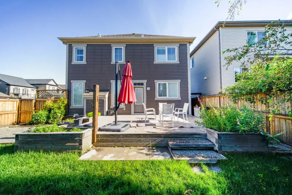 503 Windbrook Heights SW Airdrie AB T4B3X2