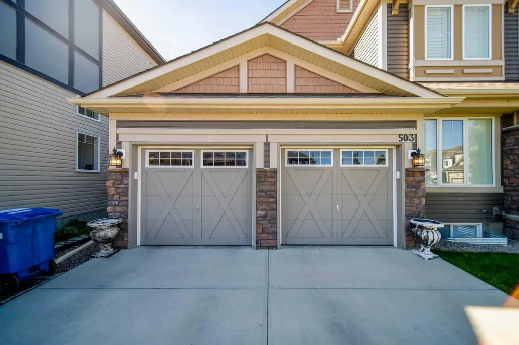 503 Windbrook Heights SW Airdrie AB T4B3X2