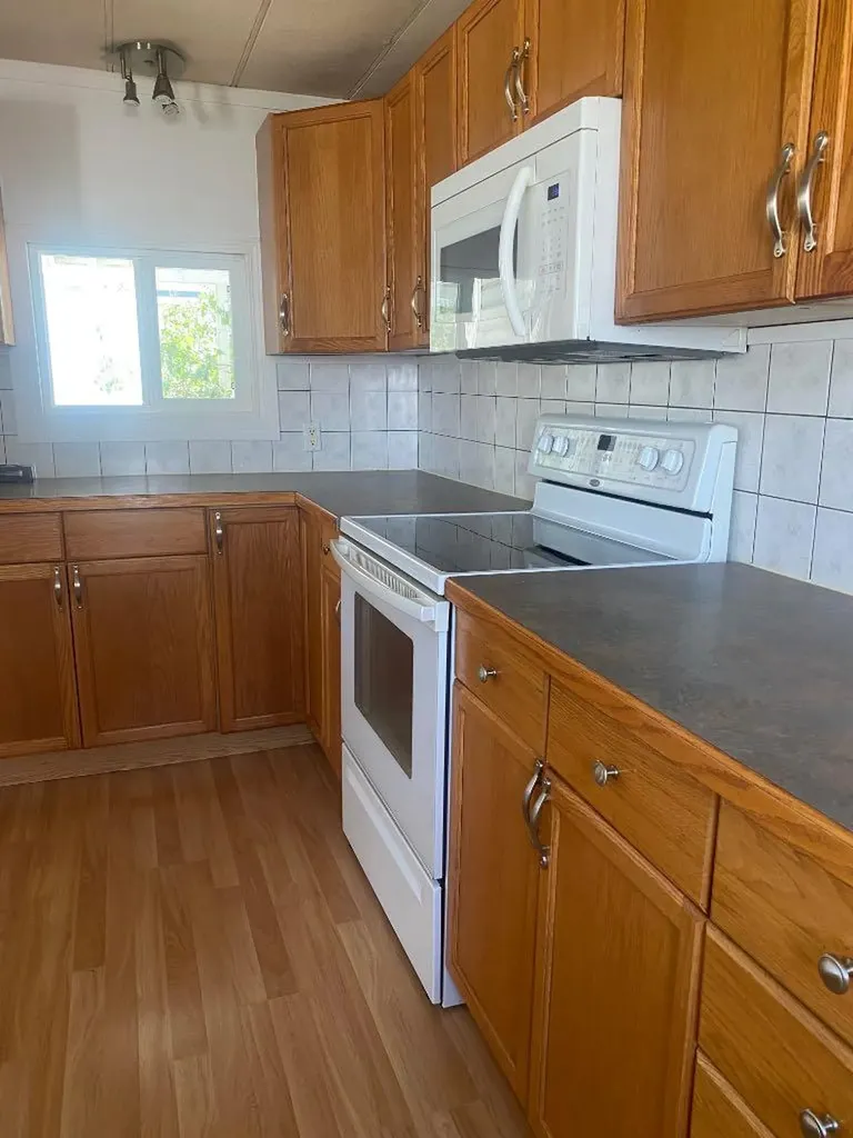 6834 59 Avenue Red Deer AB T4P 1C9