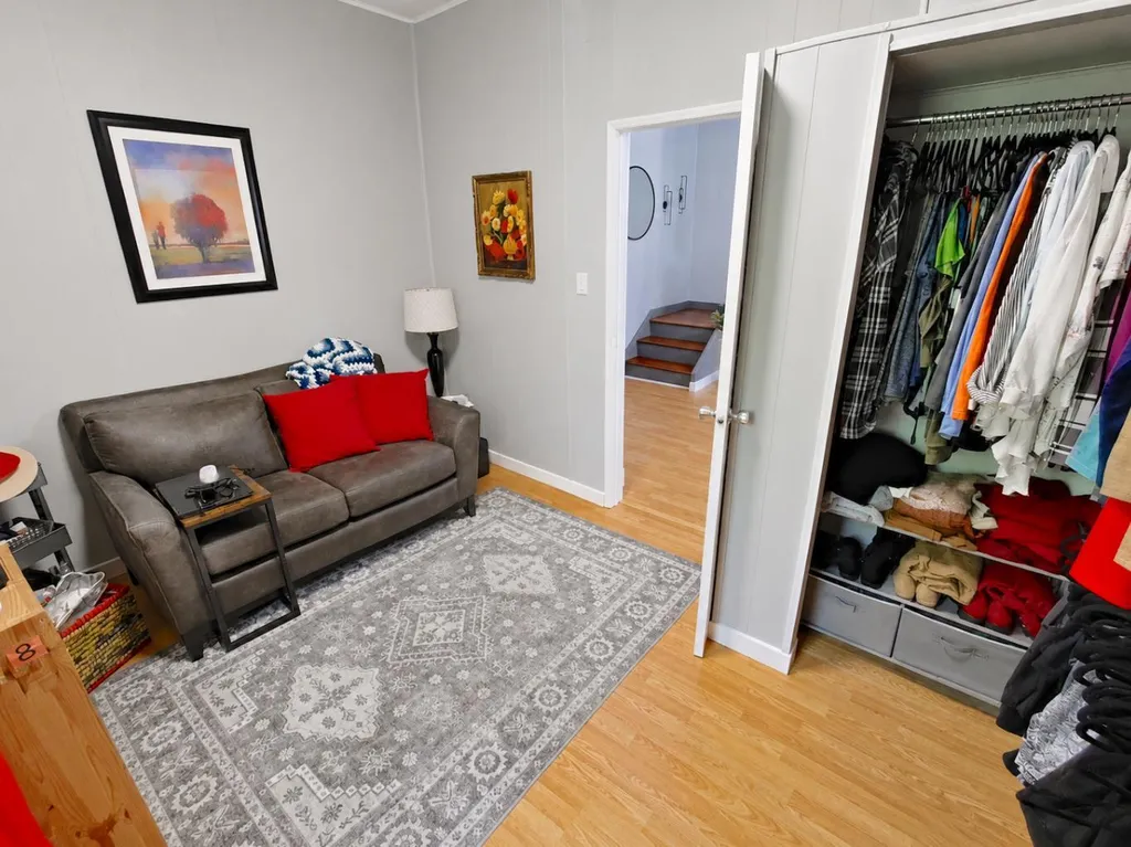 2214 22 Street Nanton AB T0L 1R0