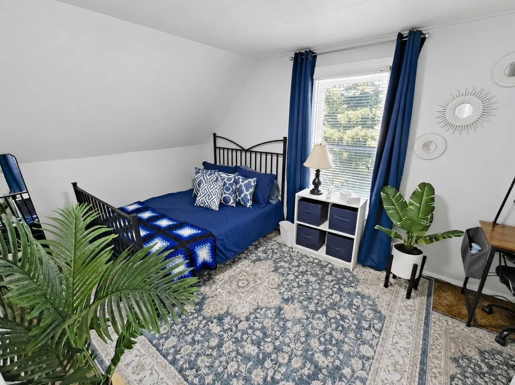 2214 22 Street Nanton AB T0L 1R0