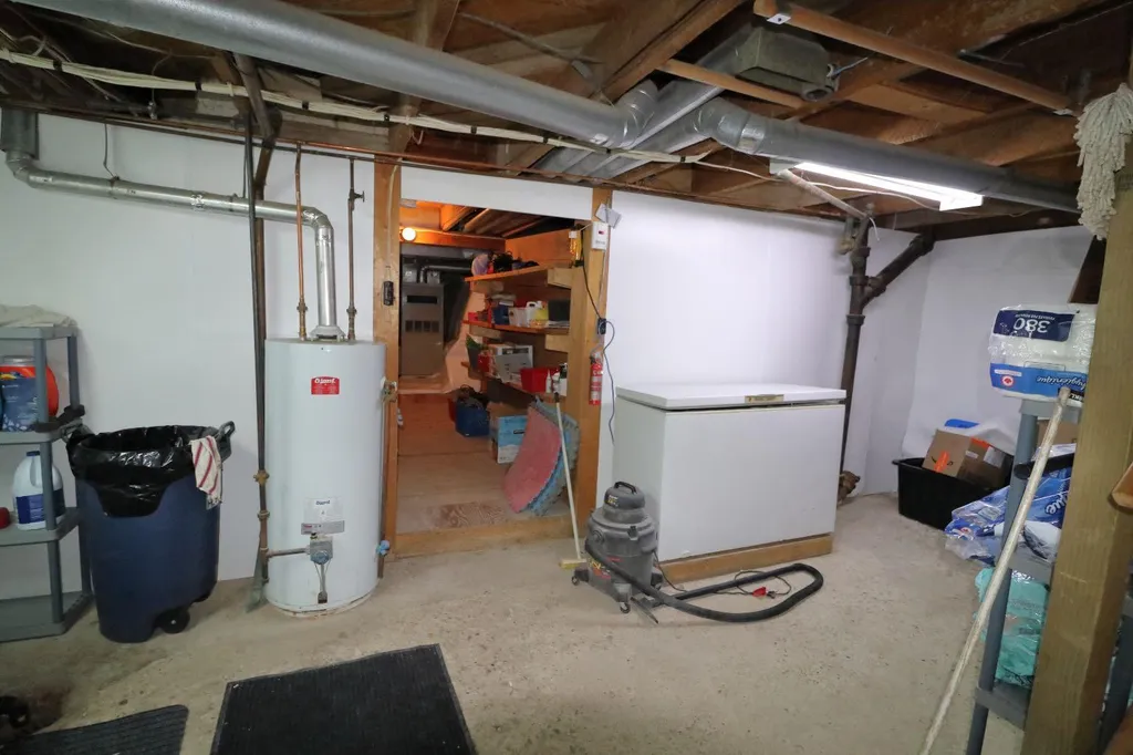 2214 22 Street Nanton AB T0L 1R0
