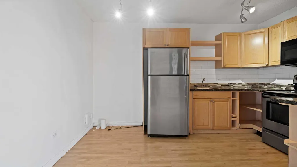 519 17 Avenue SW Calgary AB T2S 0A9