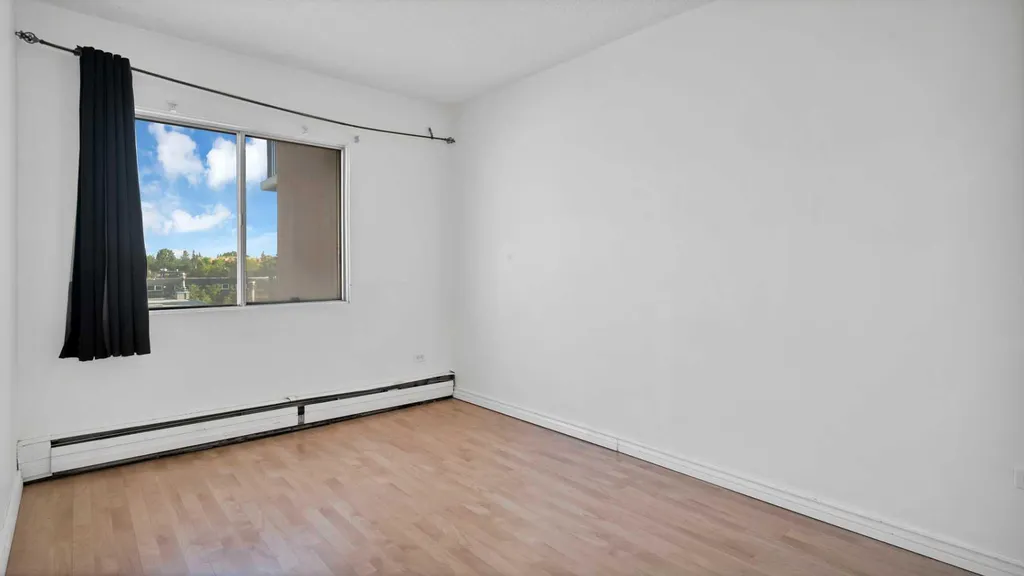 519 17 Avenue SW Calgary AB T2S 0A9