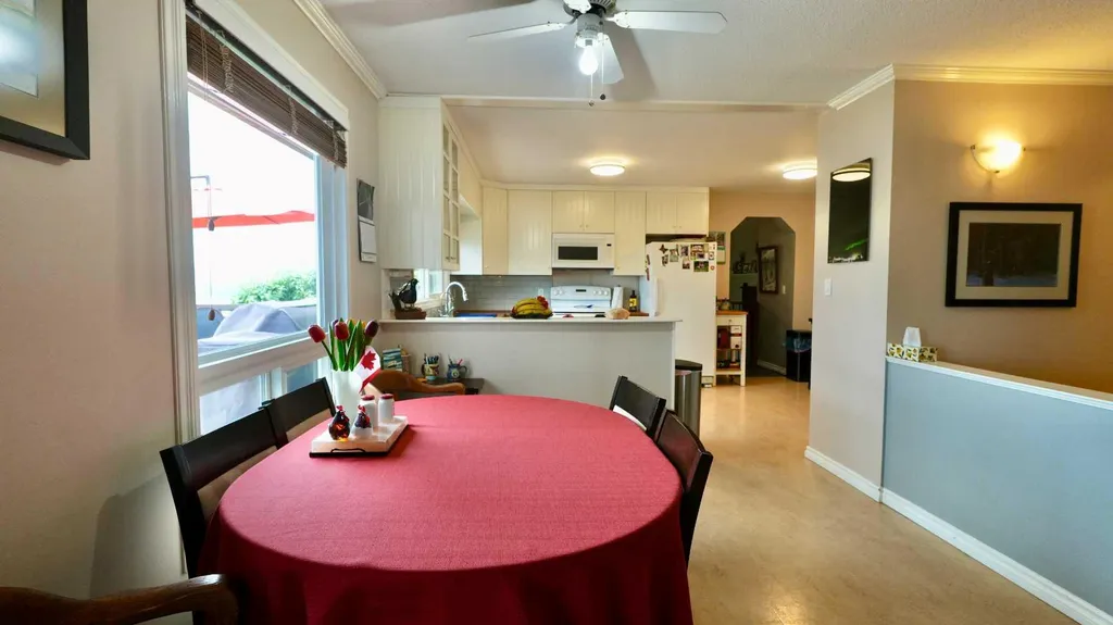 11514 101 Street Peace River AB T8S 1L9
