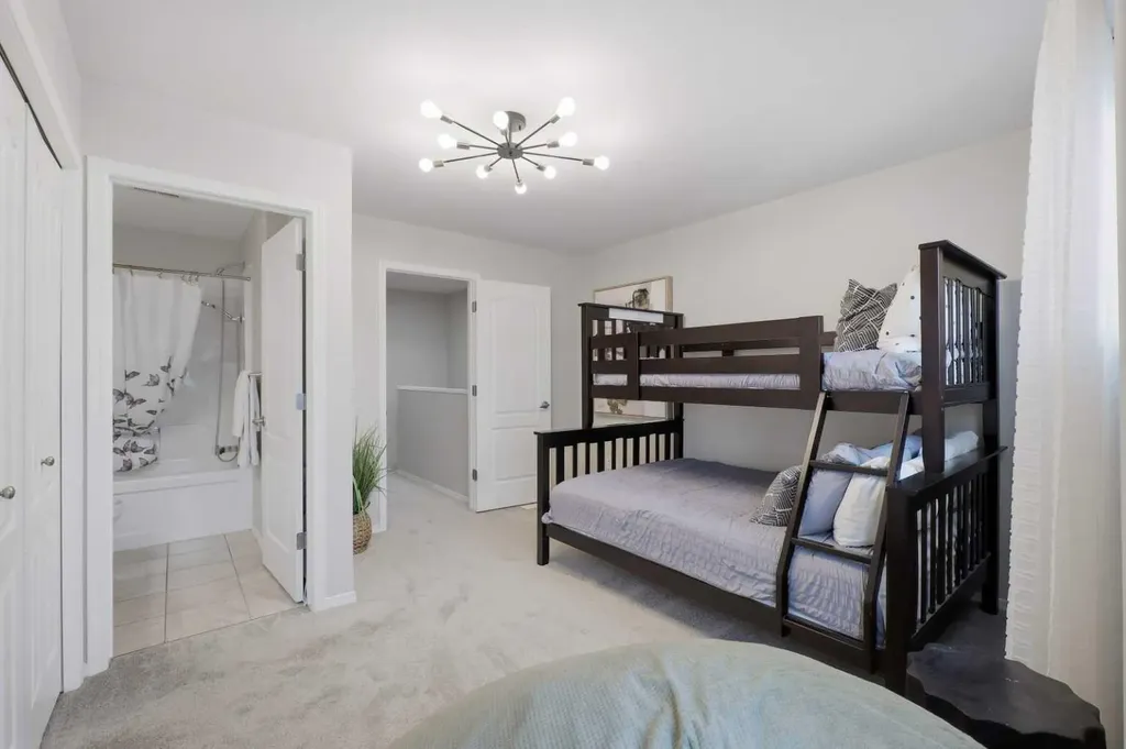 30 Carleton Avenue Red Deer AB T4P 0M8