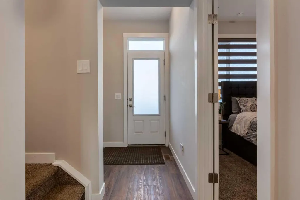52 Lucas Street NW Calgary AB T3P 1N2