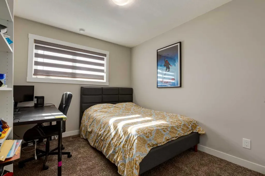 52 Lucas Street NW Calgary AB T3P 1N2