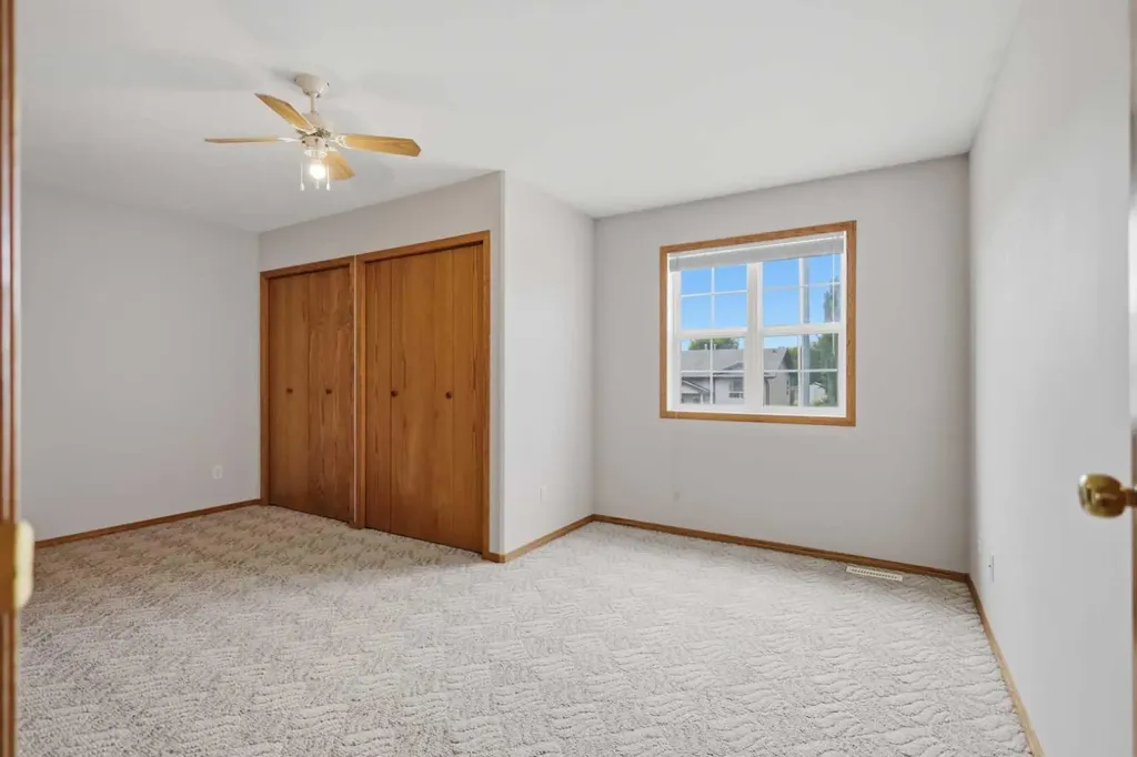 18 Terrace Heights Drive Lacombe AB T4L 0J2
