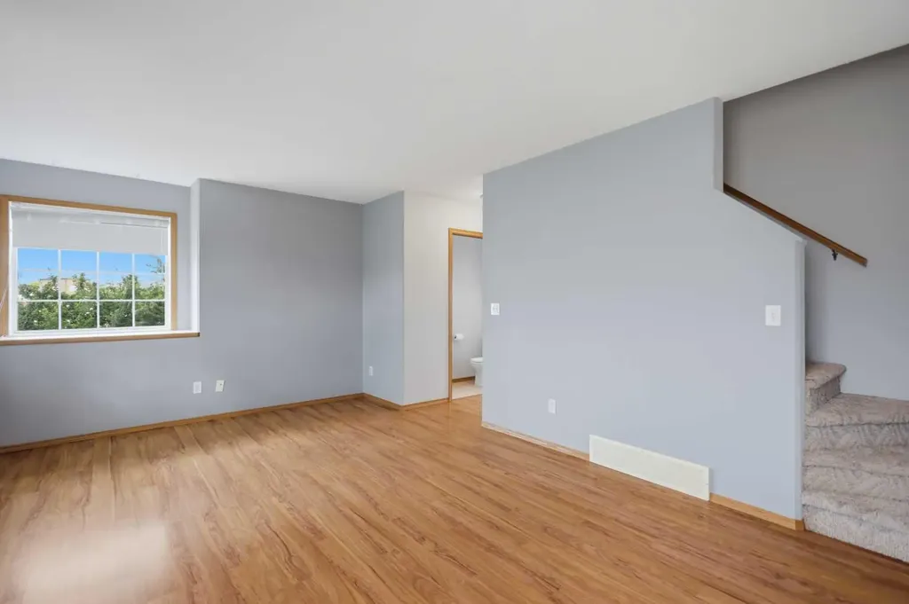 18 Terrace Heights Drive Lacombe AB T4L 0J2