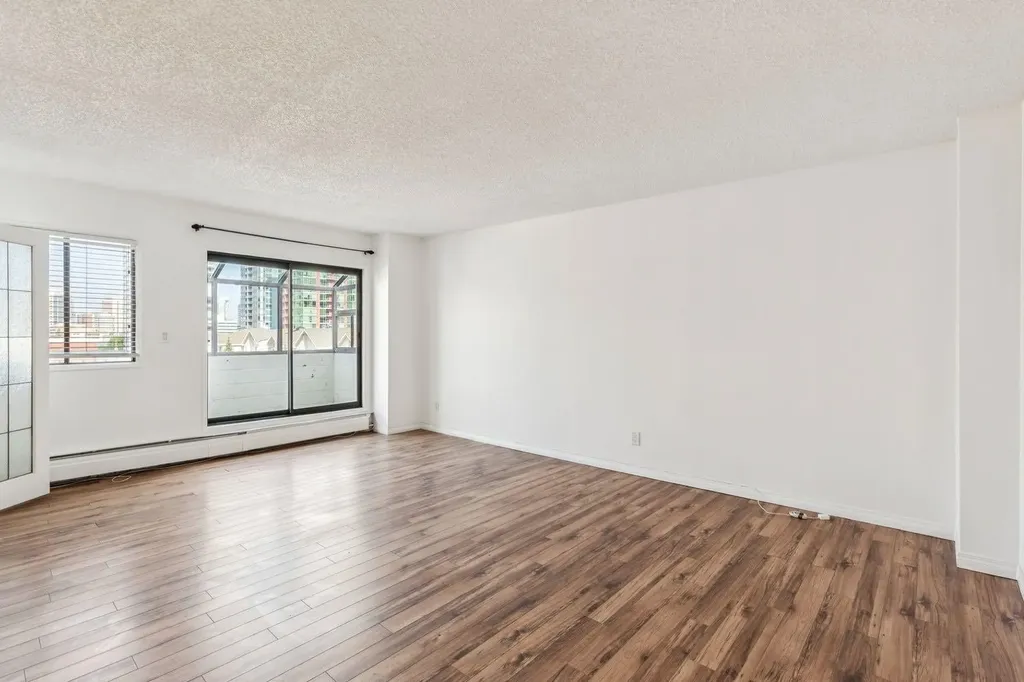 111 14 Avenue SE Calgary AB T2G 4Z8