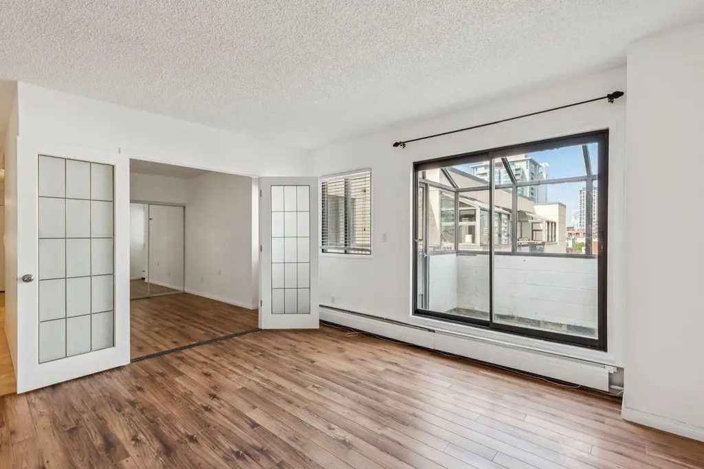 111 14 Avenue SE Calgary AB T2G 4Z8