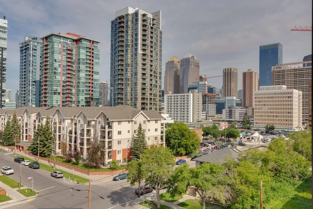 111 14 Avenue SE Calgary AB T2G 4Z8