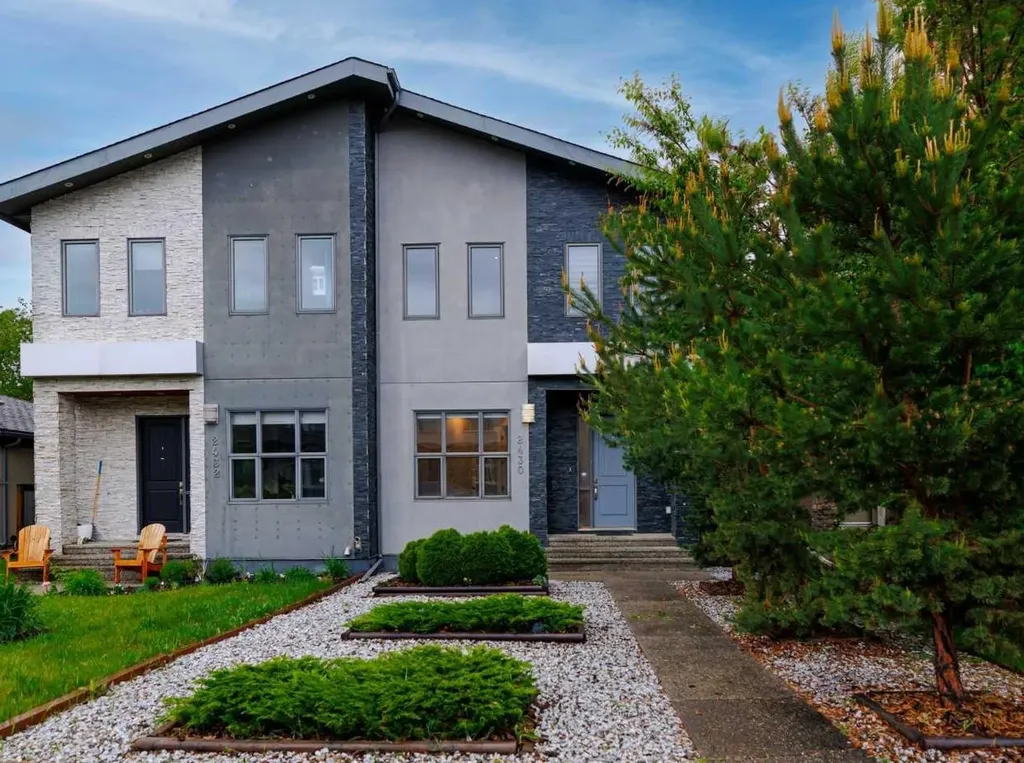 2430 28 Avenue SW Calgary AB T2T 1K9
