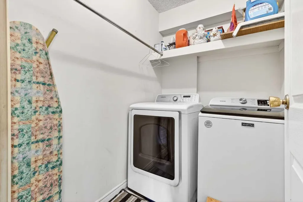 133 25 Avenue SW Calgary AB T2S 0K8